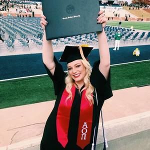 Meet your Posher, Anna